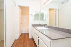 featured image of 2944 E Frontera St