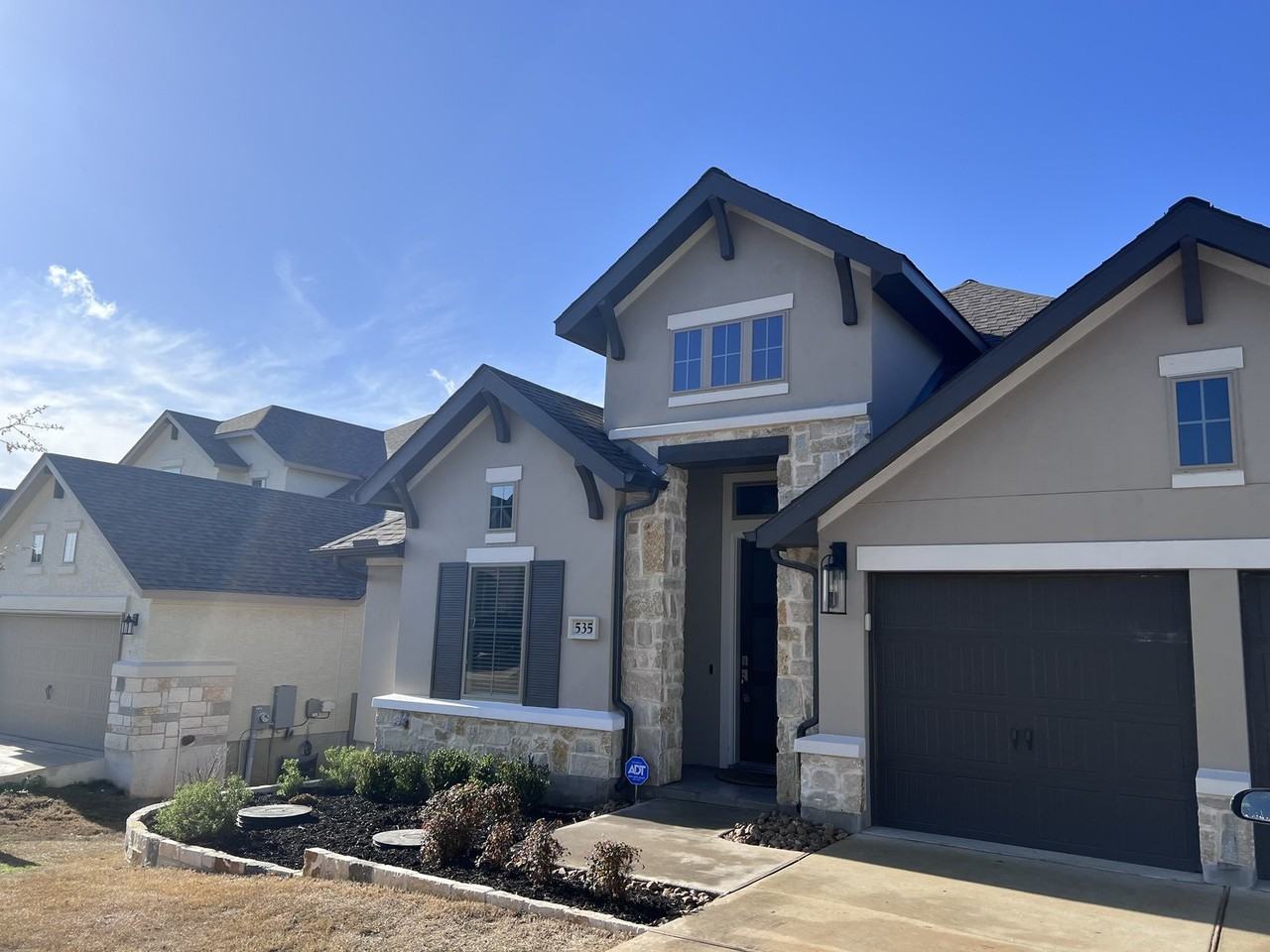 535 Orchard Way - Photo 2 of 27
