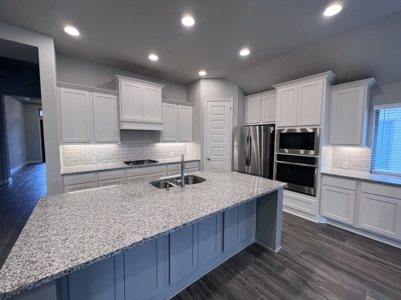 535 Orchard Way - Photo 3 of 27