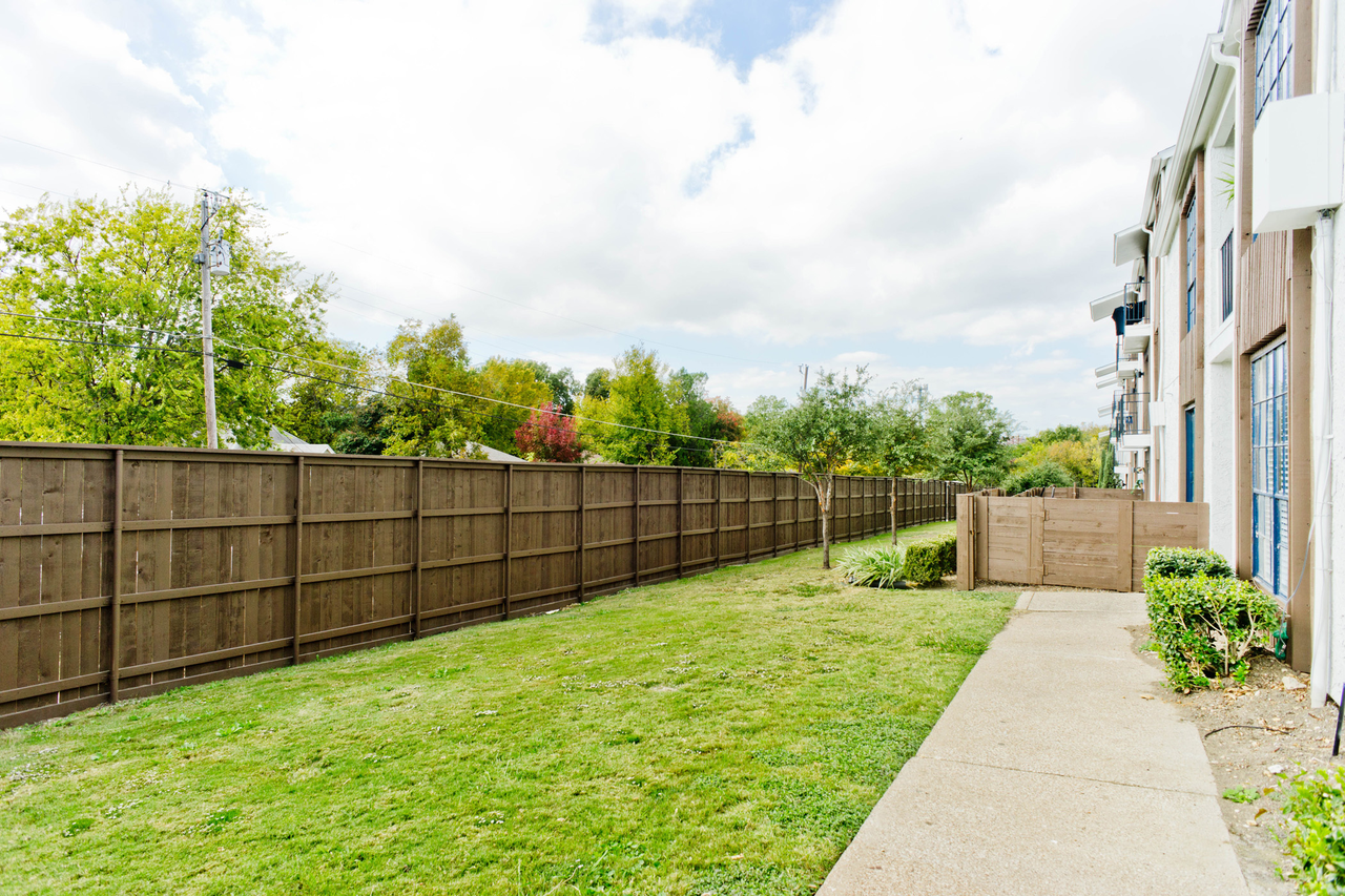 The Centennial - Photo 2 of 32