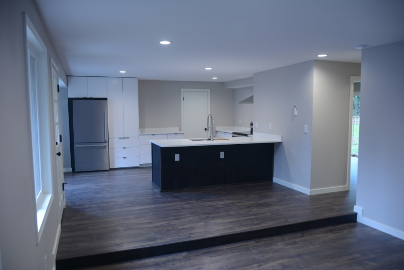 4726 196th Pl Ne - Photo 2 of 13
