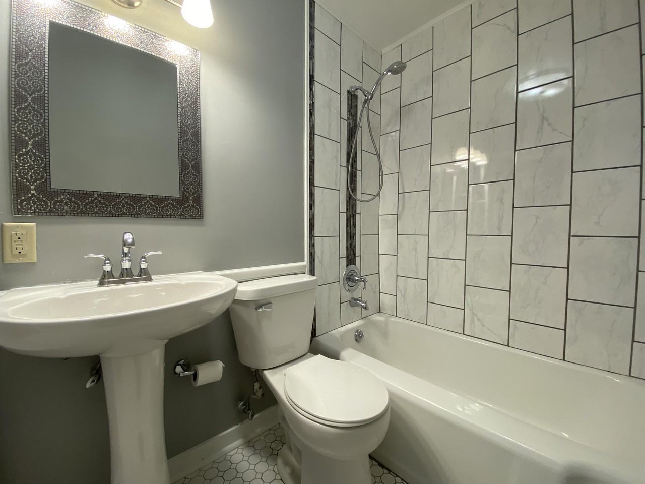 1536 7th Ave Ne #1 - Photo 7 of 16