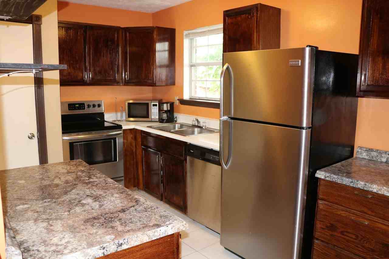25 Dorsey Ln - Photo 2 of 14
