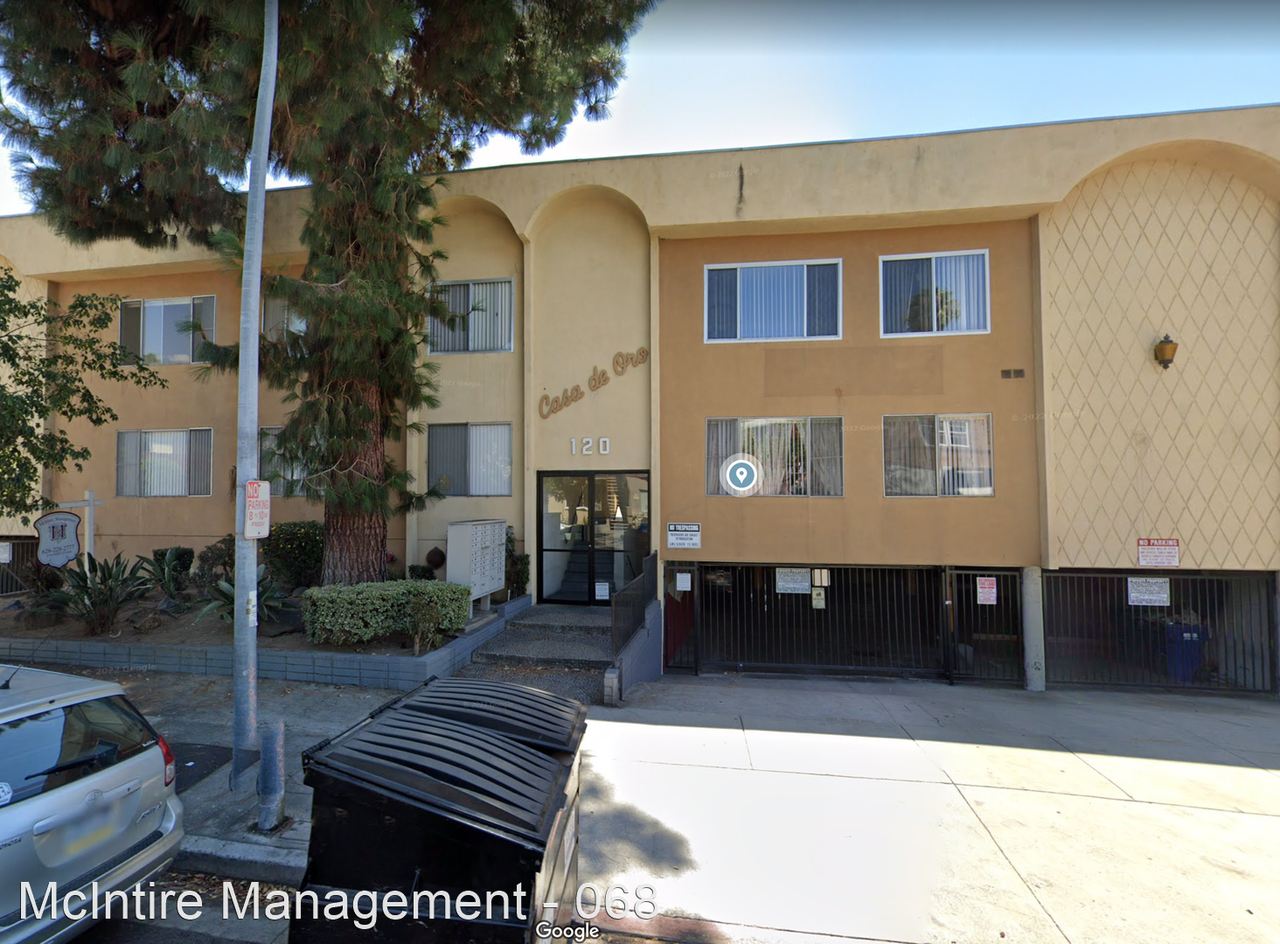 Lovely Property in the Heart of Glendale - Photo 2 of 2