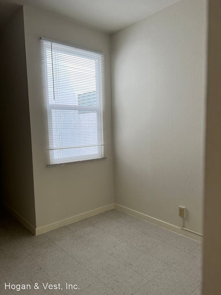 749 - 757 JACKSON ST - Photo 3 of 14