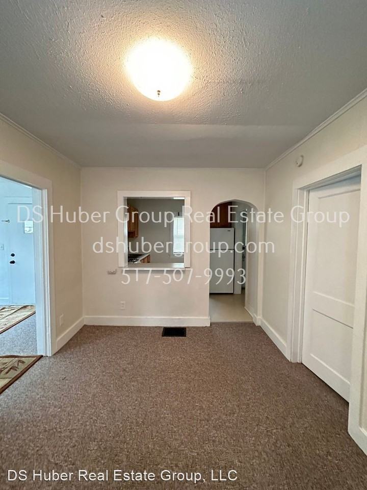 1513 Elizabeth St - Photo 3 of 12