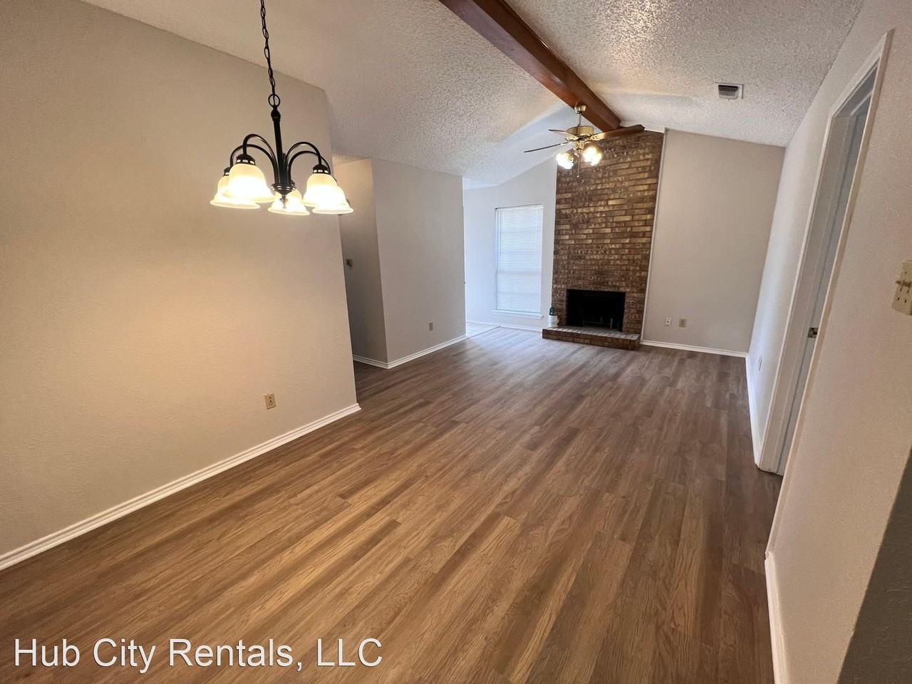 3413 Hyden Ave - Photo 3 of 8