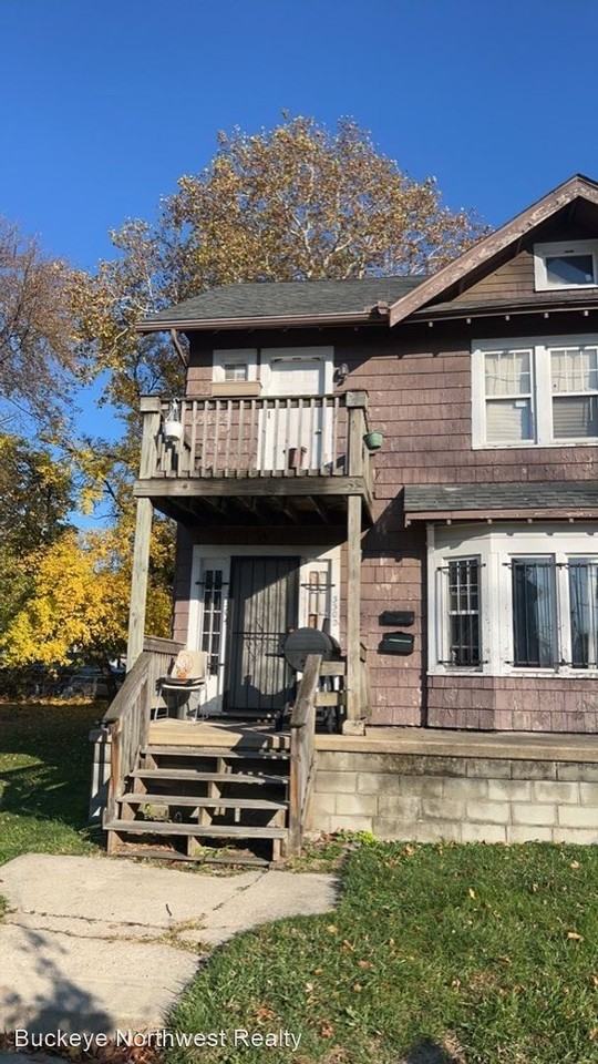 3302 Parkwood Ave Apartments in Old West End, Toledo, OH 43610 Zumper