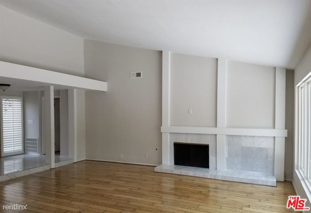 23020 Wrencrest Dr - Photo 2 of 7
