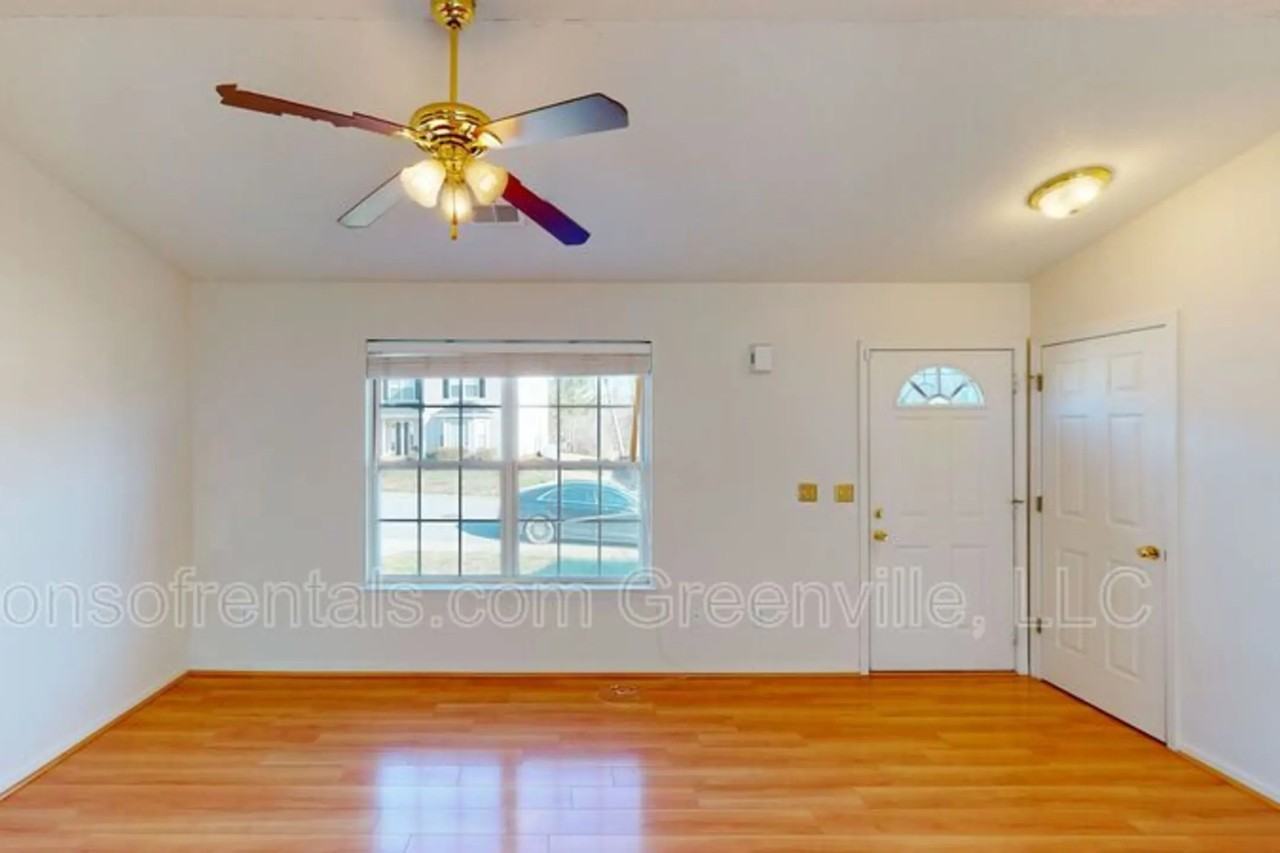 206 Juniper Leaf Way - Photo 2 of 10