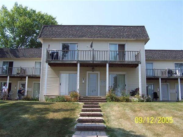 Riverview Apartments - Photo 2 of 7