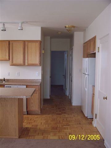 Riverview Apartments - Photo 3 of 7