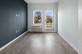 2733 E 12th St #3C - Photo 1 of 1