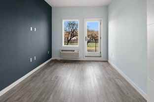 2733 E 12th St #3A - Photo 1 of 1
