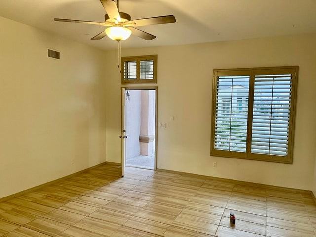 223 Wardour Castle Pl #1 - Photo 3 of 15