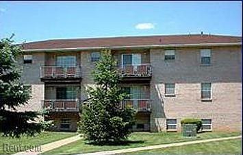 West End Village Apartments - Photo 2 of 3