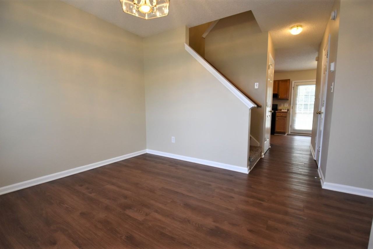2714 Thistle Brook Dr - Photo 3 of 10
