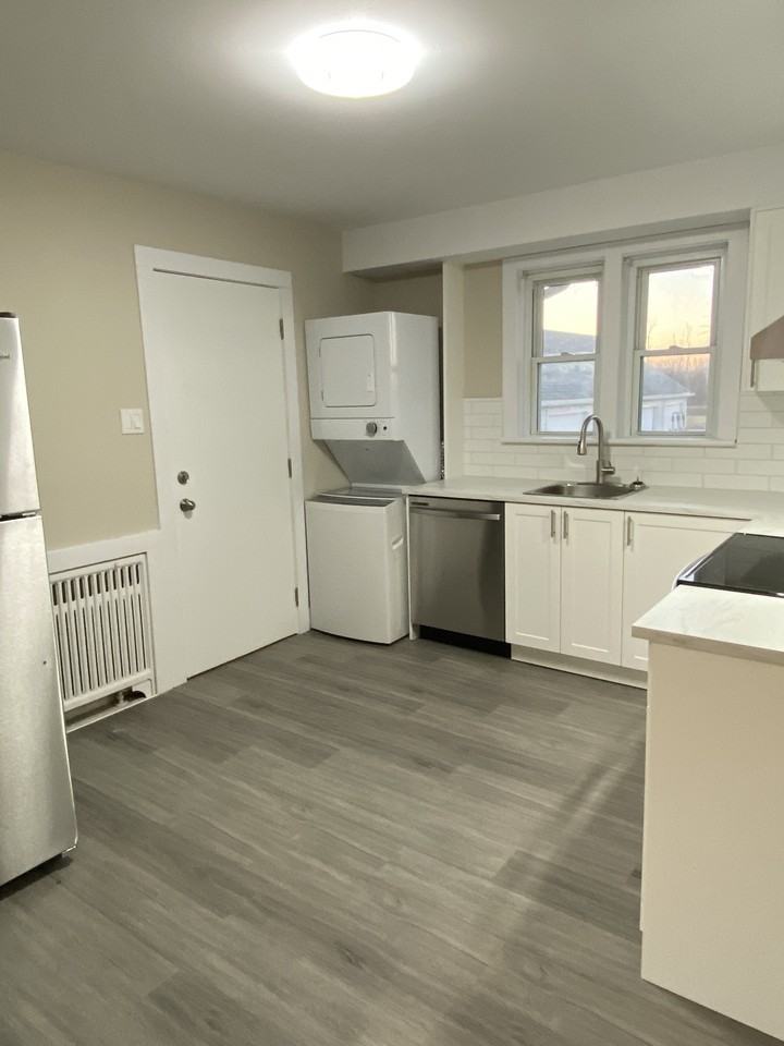 126 Chippawa Road #2 - Photo 2 of 16