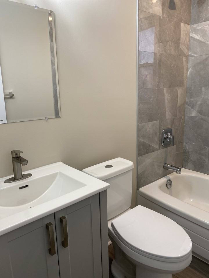 126 Chippawa Road #2 - Photo 7 of 16