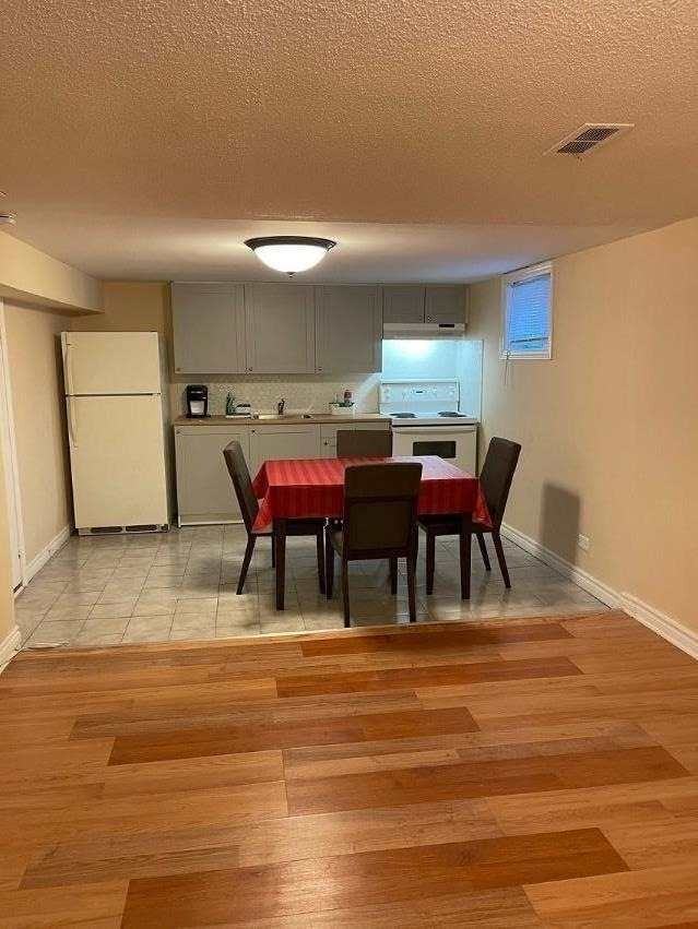 58 Allenby Avenue - Photo 2 of 7