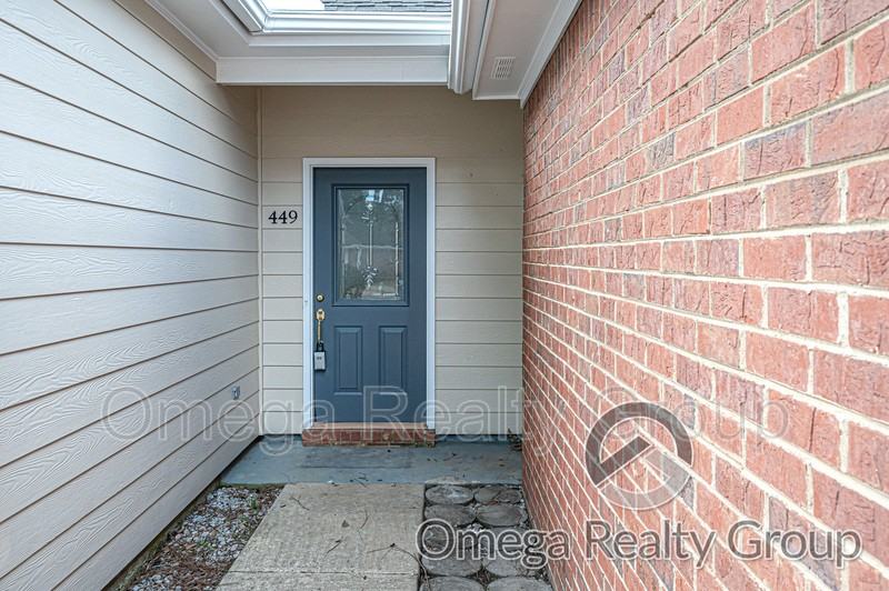 449 River Oaks Dr - Photo 5 of 41