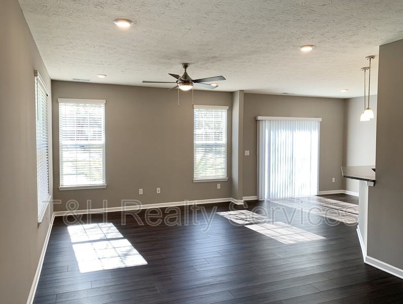 4213 Brownstone Pl - Photo 3 of 27