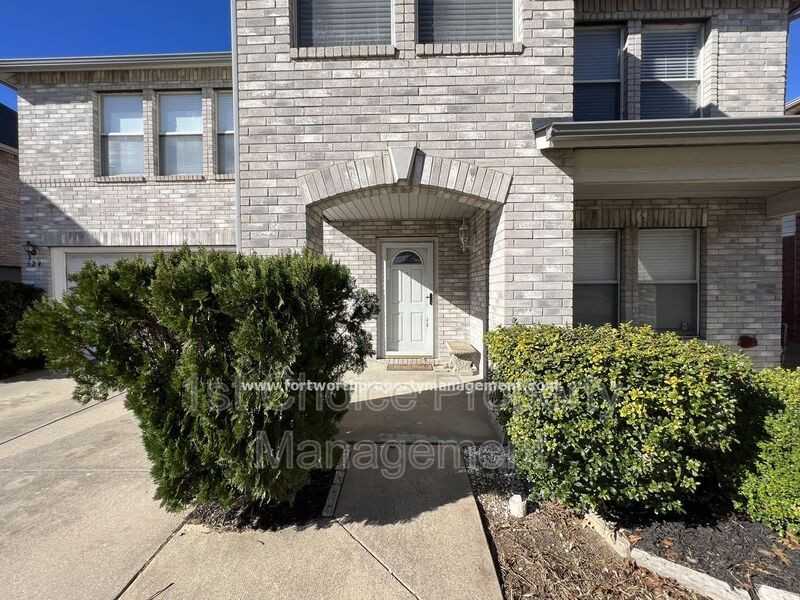 324 Canyon Oak Ct - Photo 2 of 23