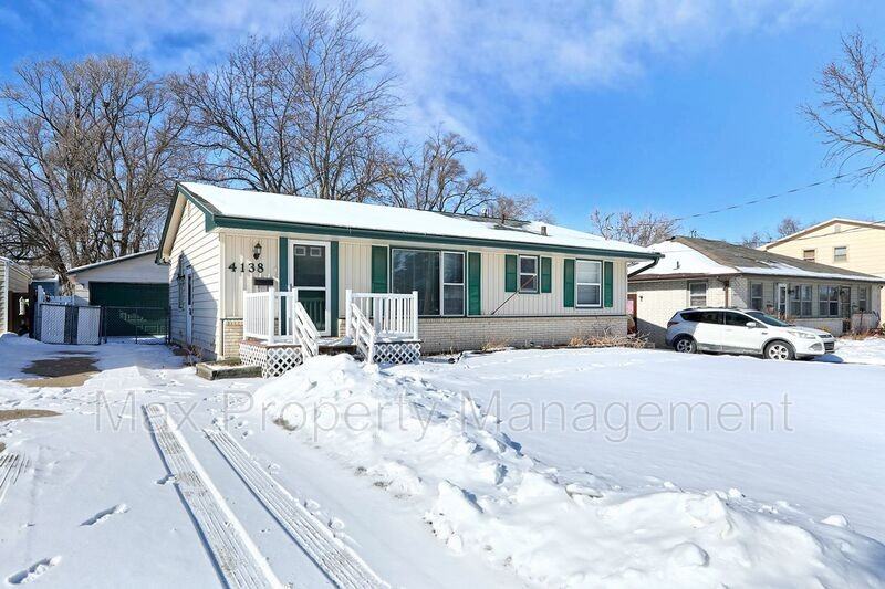 4138 50th St - Photo 2 of 34