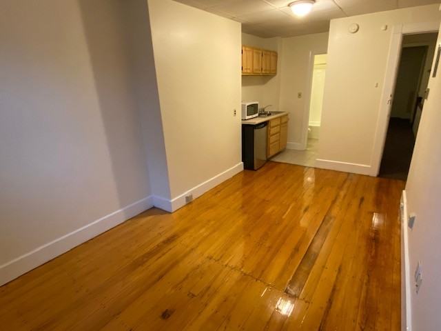 505 Beacon St #13 - Photo 4 of 6