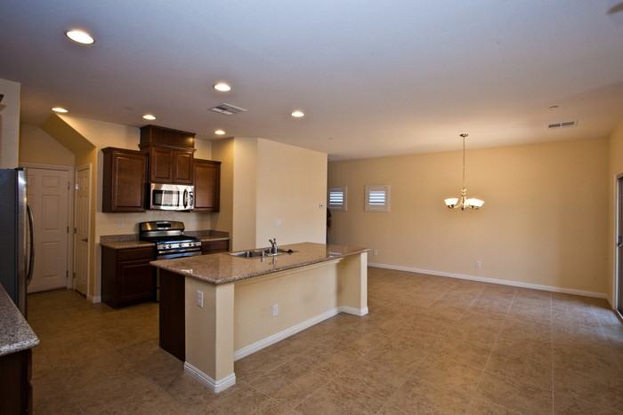 1512 Mango Rose Ct - Photo 3 of 20