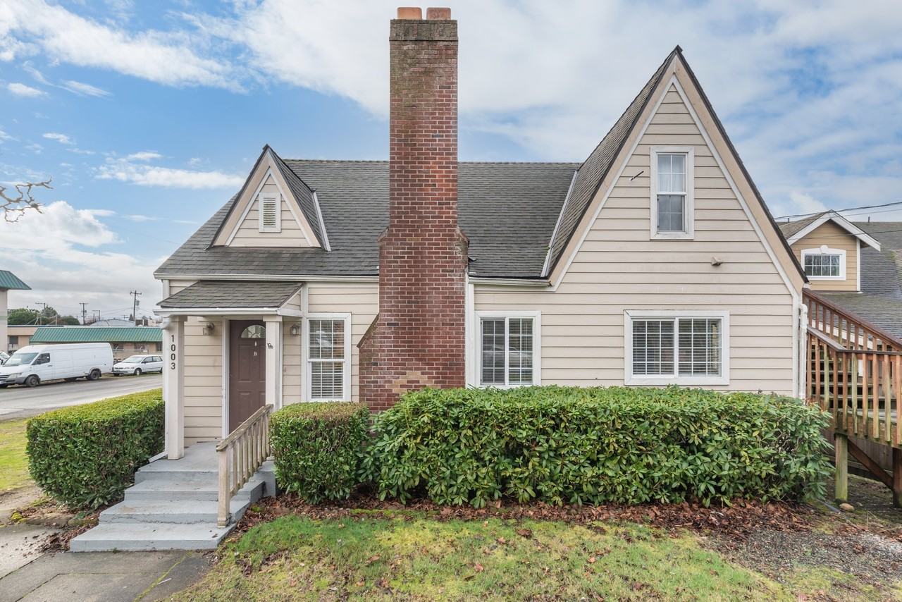 1003 Sw 150th St #2 - Photo 2 of 19