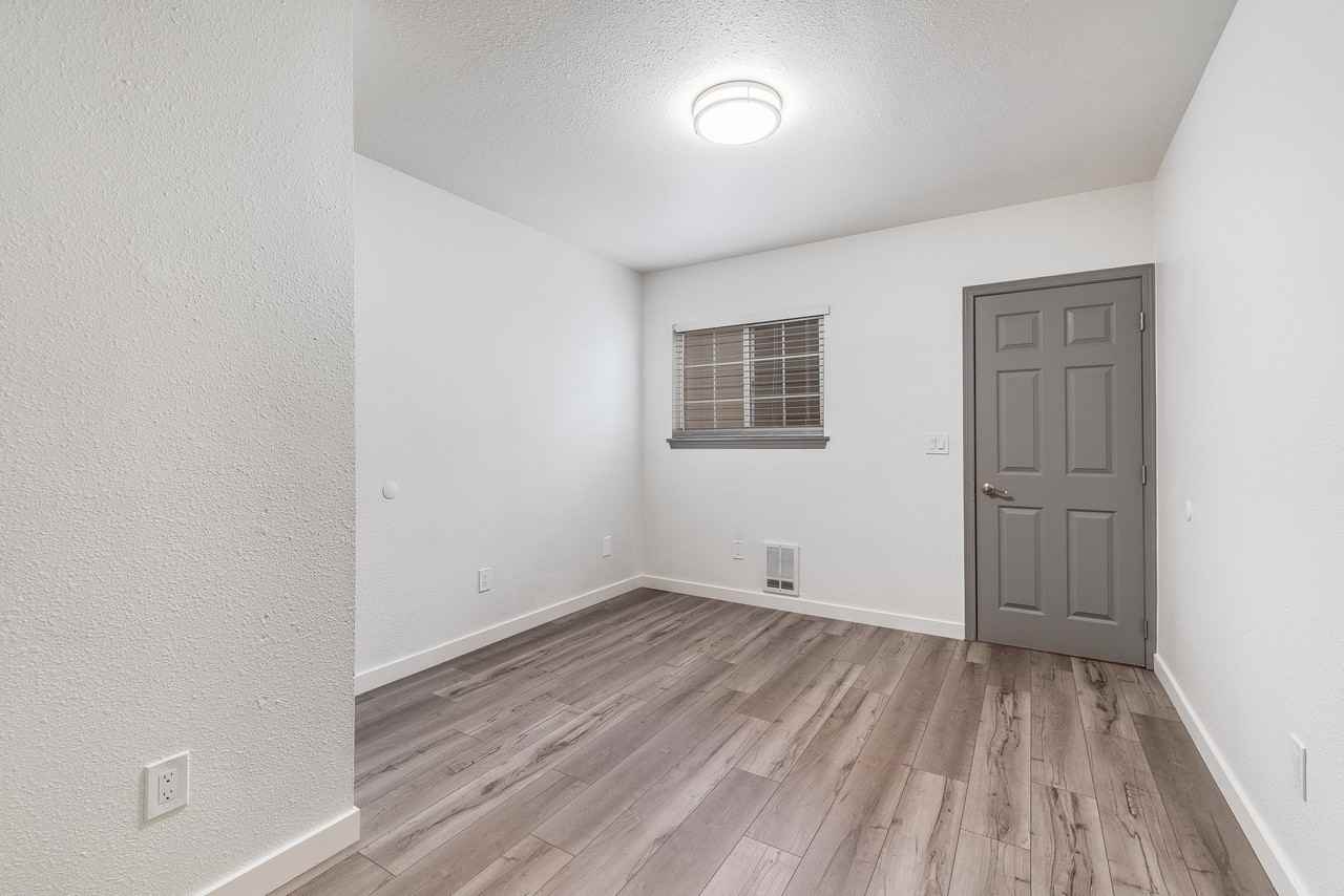 1003 Sw 150th St #2 - Photo 5 of 19