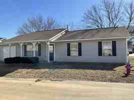 featured image of 2213 Post Oak Dr #1