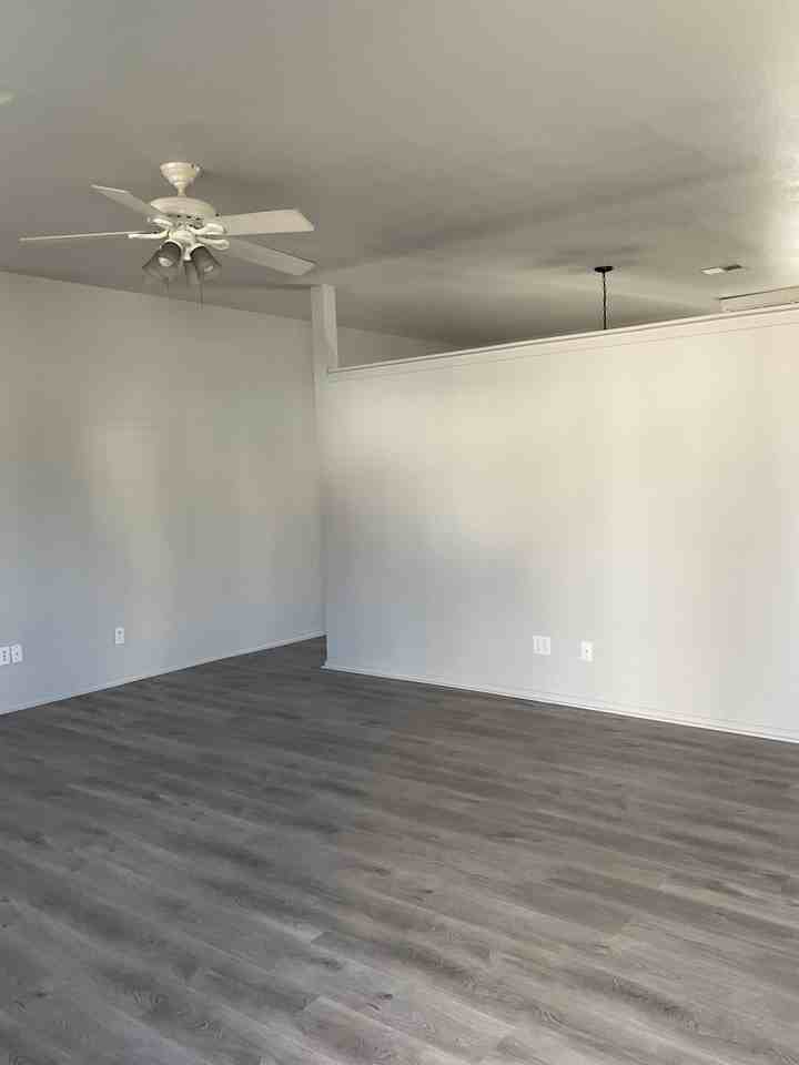 2213 Post Oak Dr #1 - Photo 3 of 17