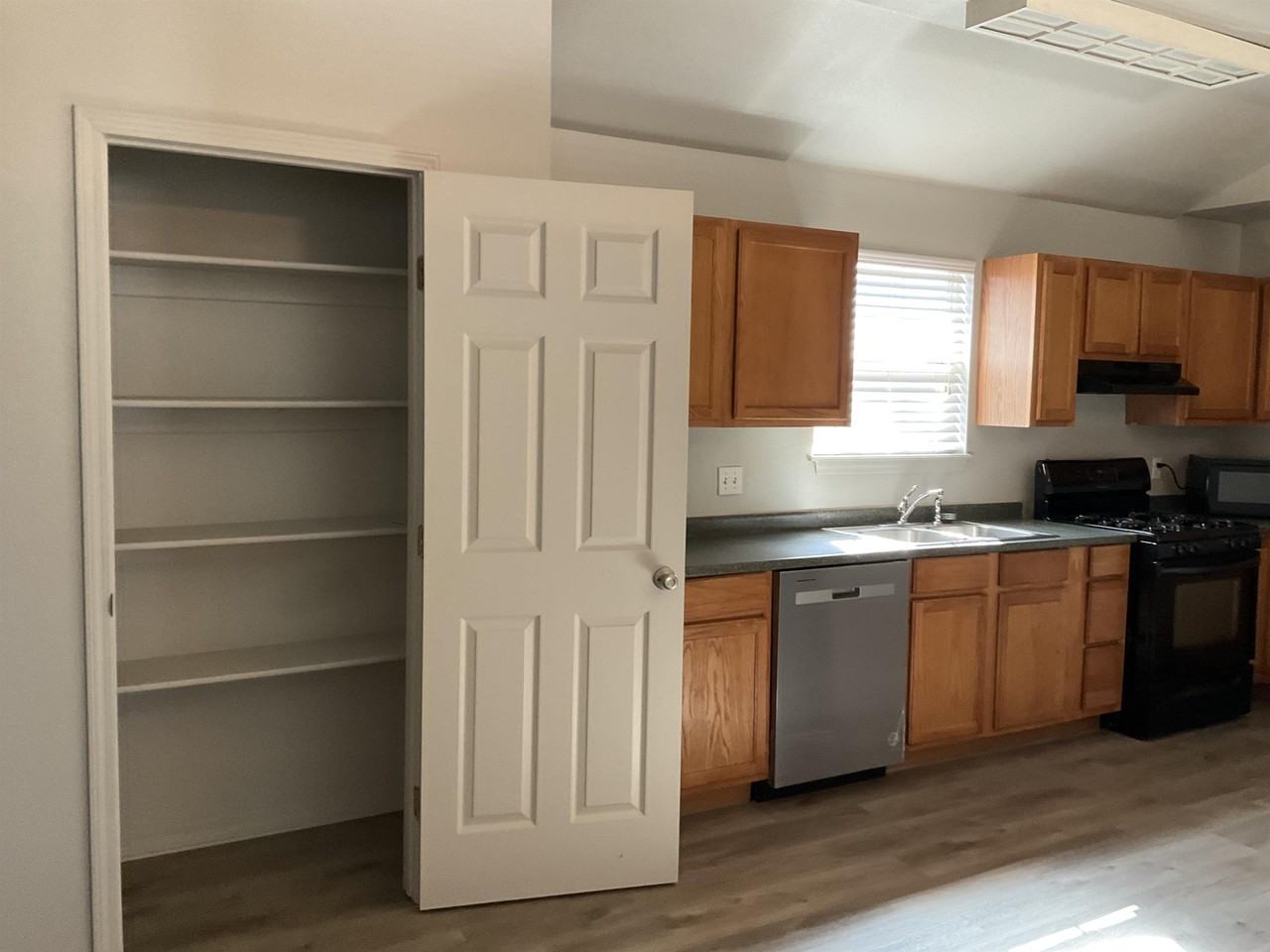 2213 Post Oak Dr #1 - Photo 7 of 17