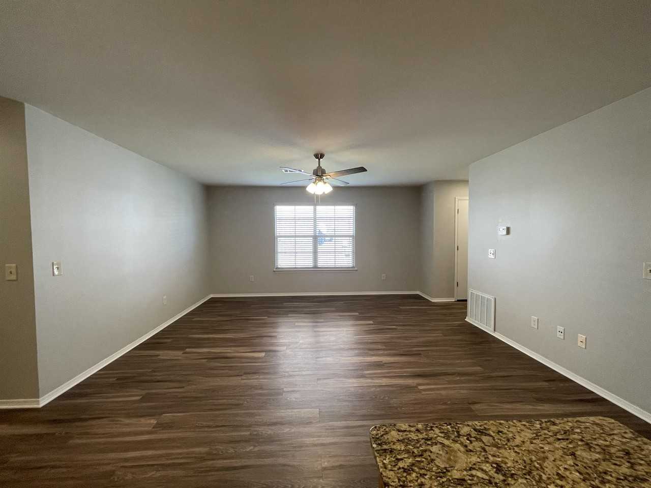 3602 Sw Deerfield Blvd #1 - Photo 4 of 19