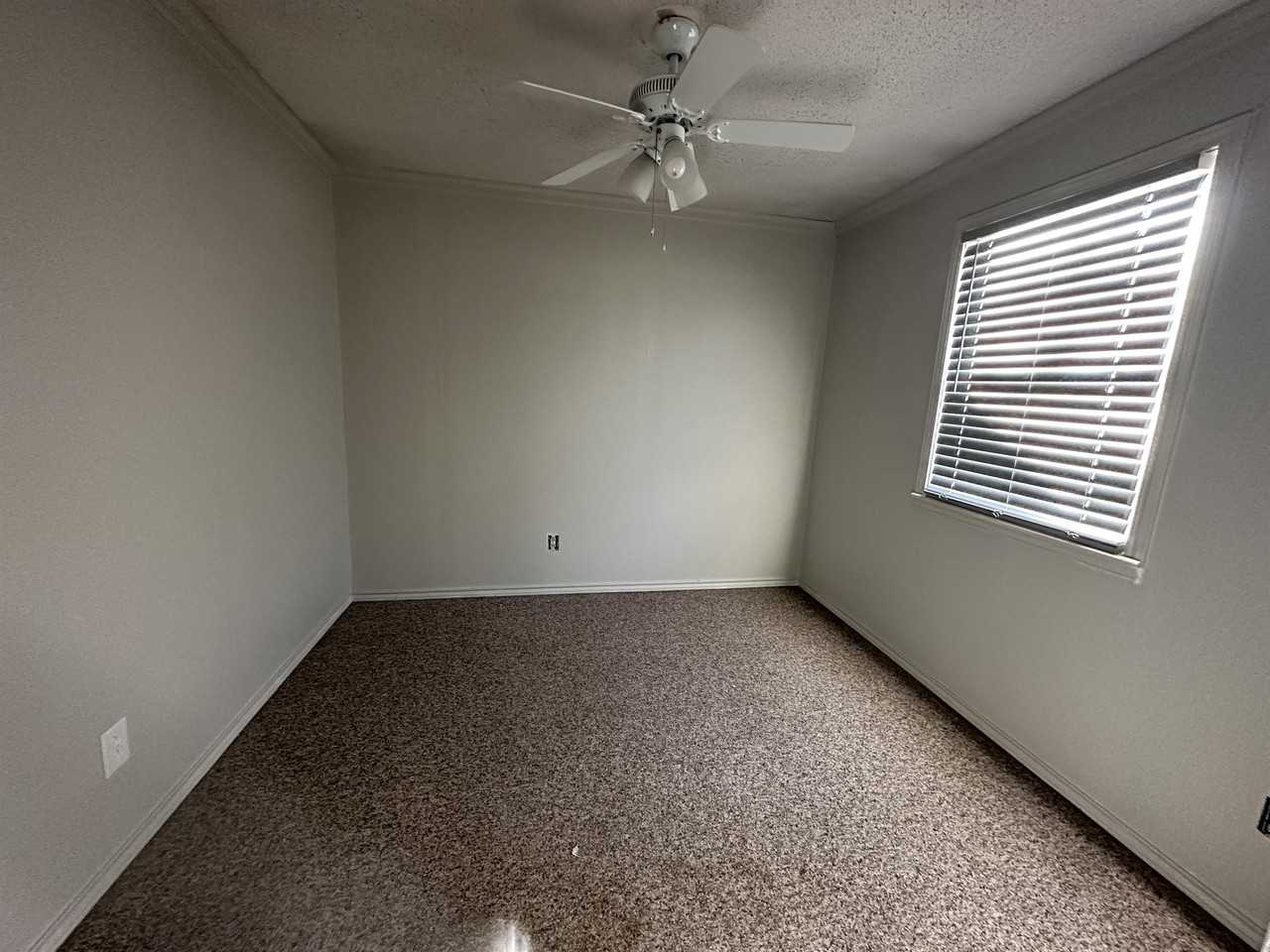 2812 21st Street - Back House #1 - Photo 2 of 5