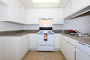 3070 E Frontera St - Photo 1 of 1