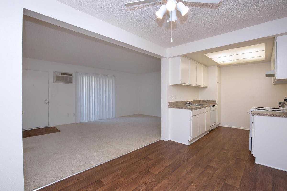 3070 E Frontera St - Photo 3 of 50