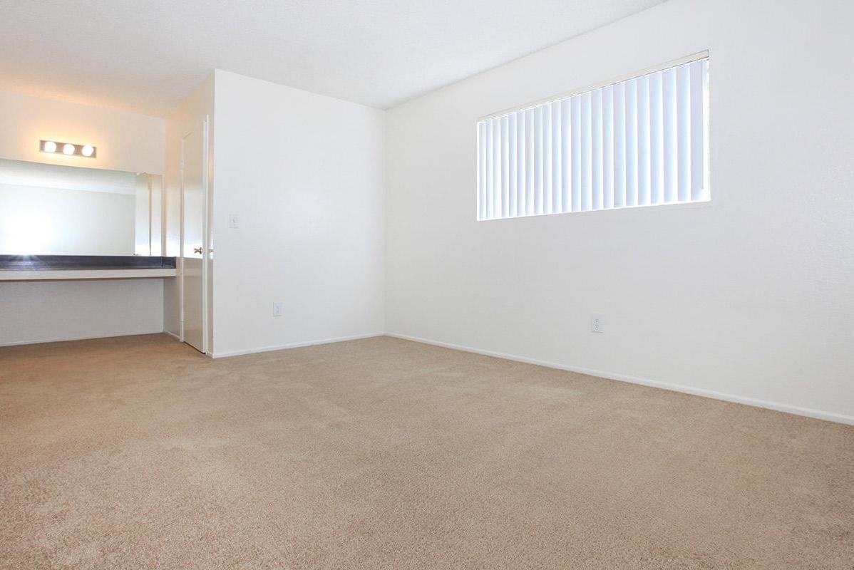 3070 E Frontera St - Photo 2 of 50