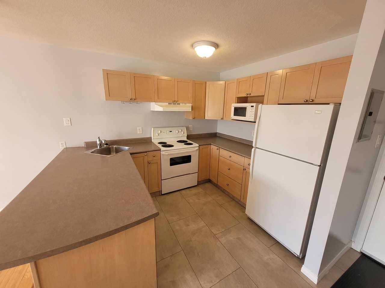 Westmount 11008 124 St Nw, Edmonton, AB T5M 0J4 Apartment for Rent