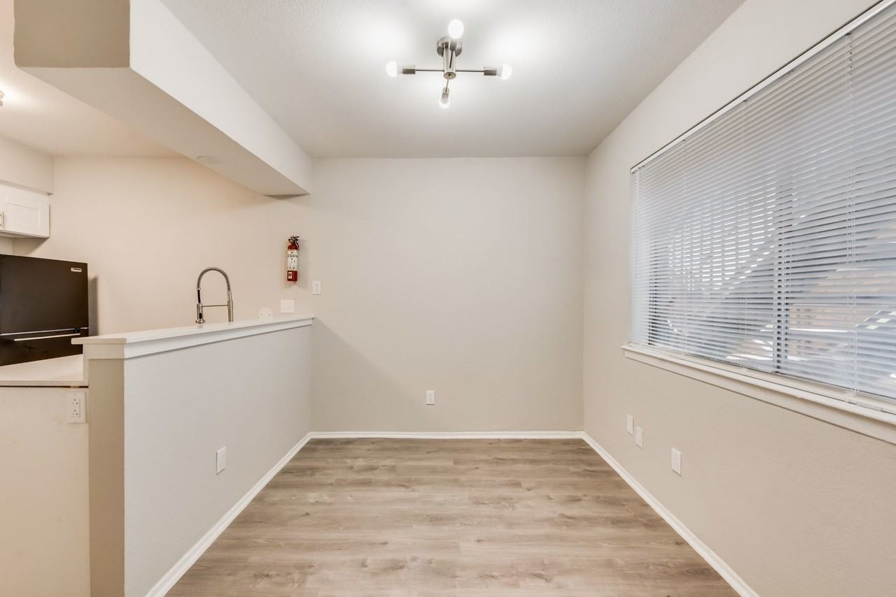 The Braxton Apartments 3602 Country Club Rd N, Irving, TX 75062 Zumper