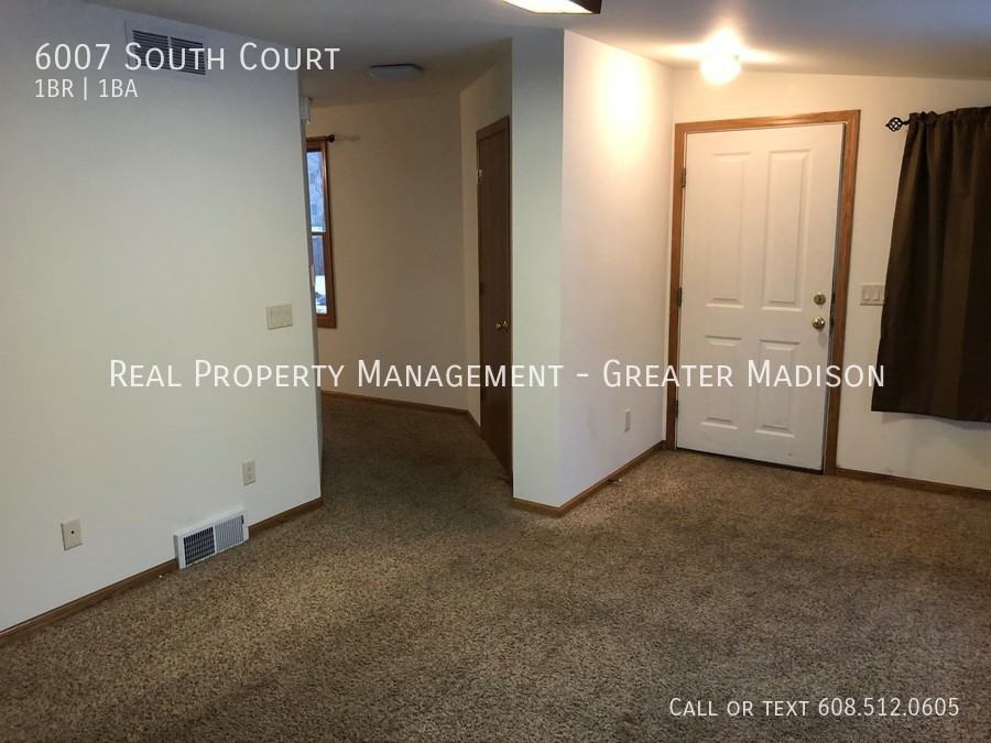 6007 South Ct - Photo 2 of 9