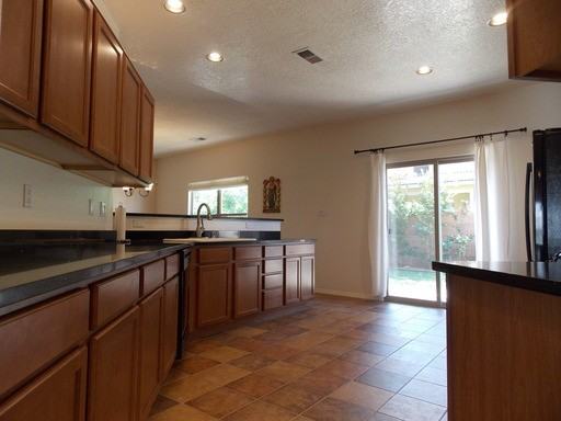 1939 Black Gold St SE - Photo 3 of 14