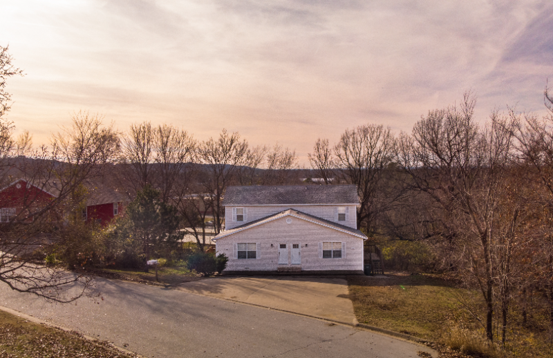 2485 N Brophy Cir - Photo 2 of 37