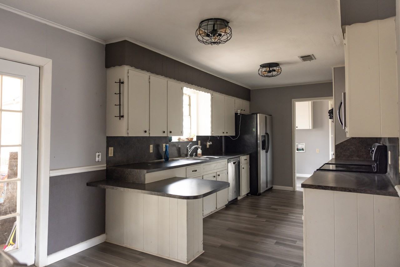 110 Redbud Dr - Photo 3 of 39