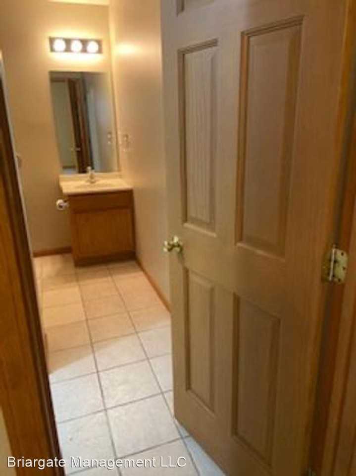 2042 Anjali Way - Photo 3 of 5