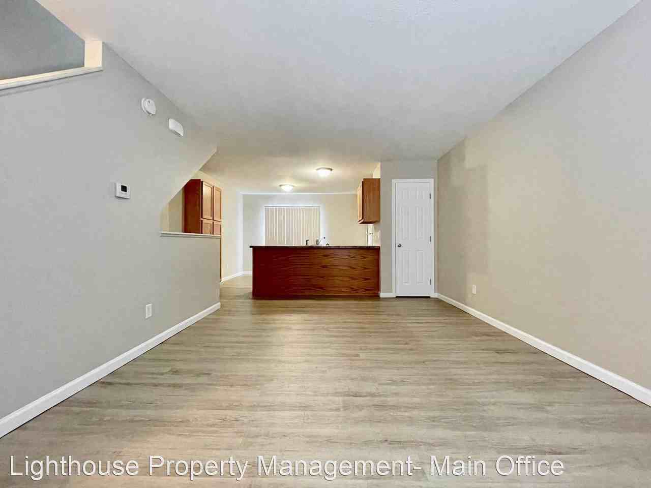 4559 Bowen Blvd SE - Photo 3 of 23