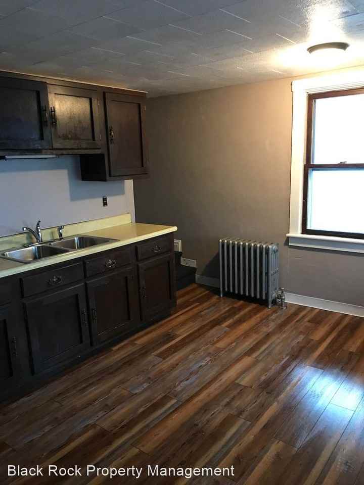 138 W Patterson St - Photo 2 of 12