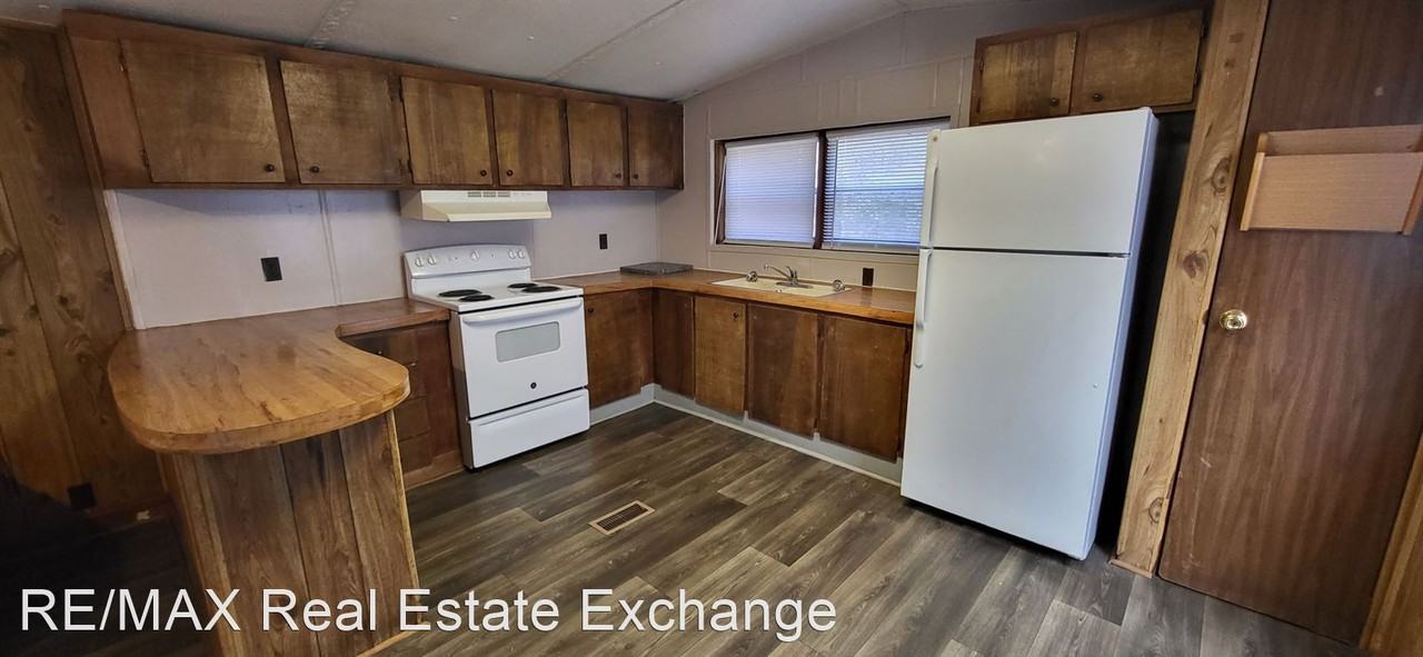 Donnie Drive - Photo 2 of 7